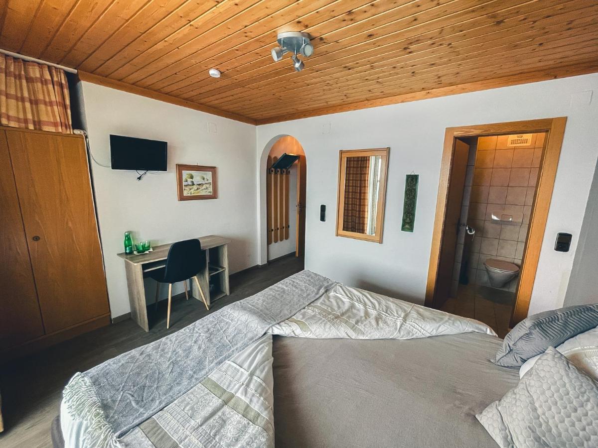 Hotel-Gasthof Lammersdorf ميلستاف الغرفة الصورة