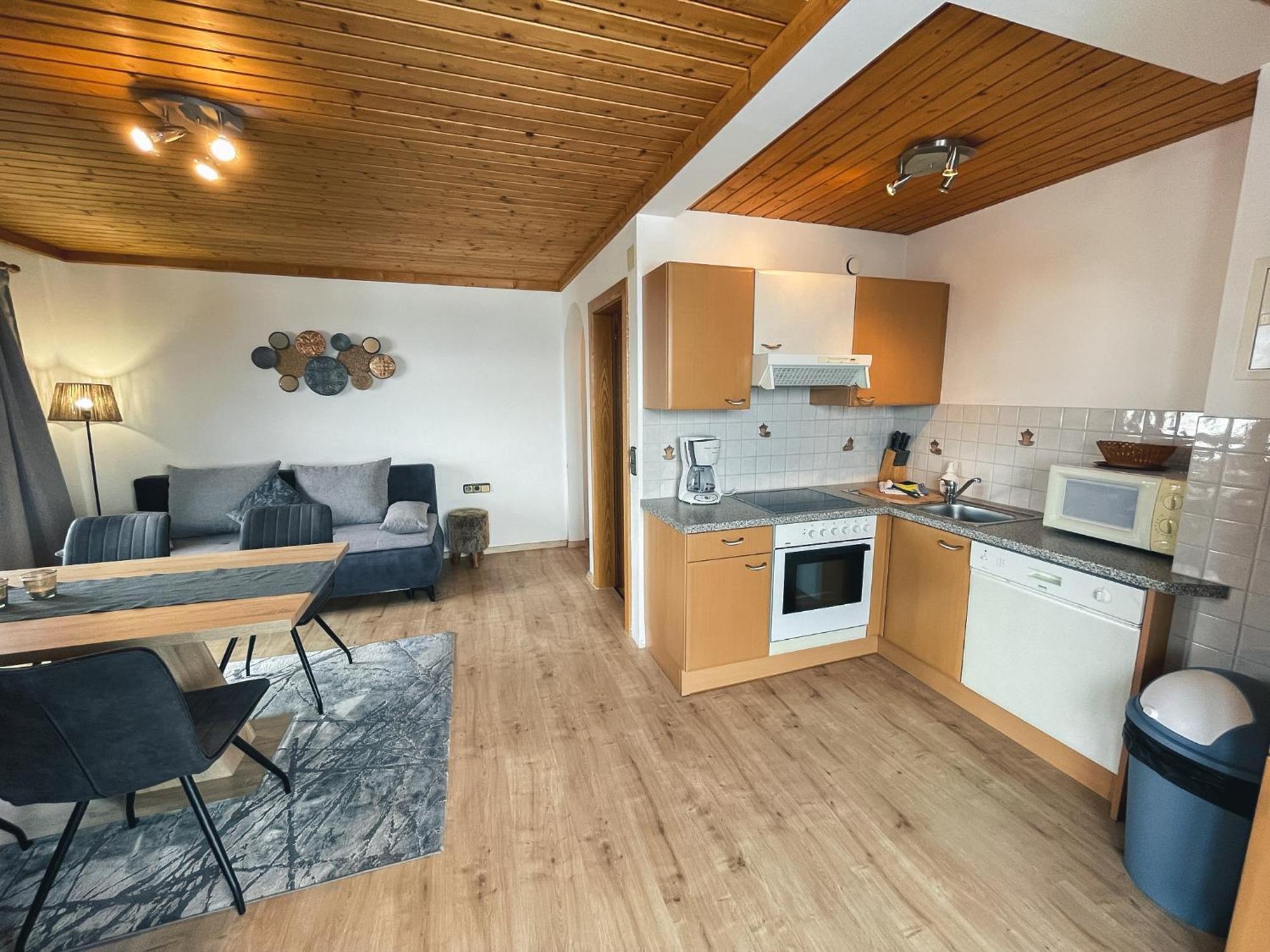 Hotel-Gasthof Lammersdorf ميلستاف الغرفة الصورة